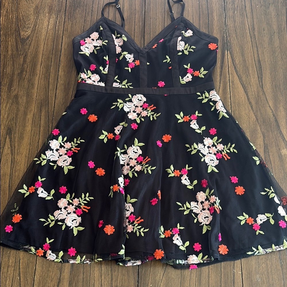 Lulus Embroidered Black Dress